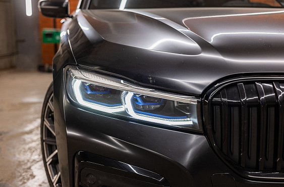 BMW 7 серия фото