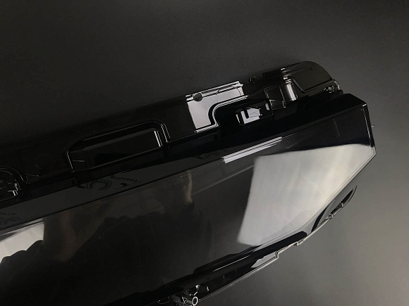 Стекло фары Zeekr 001 I (2021-н.в.) нижнее (правое) по выгодной цене