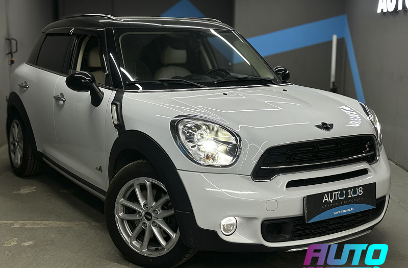 MINI · COUNTRYMAN фото
