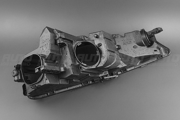 Корпус фары AUDI A4 B9 (2015-2020) дорестайлинг КСЕНОН (правый) по выгодной цене