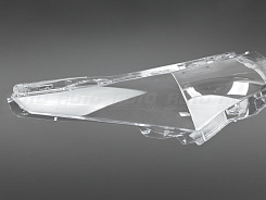 Стекло фары TOYOTA COROLLA 160, 180 (2012-2016) дорестайлинг (правое)