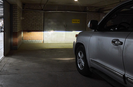 TOYOTA LAND CRUISER фото