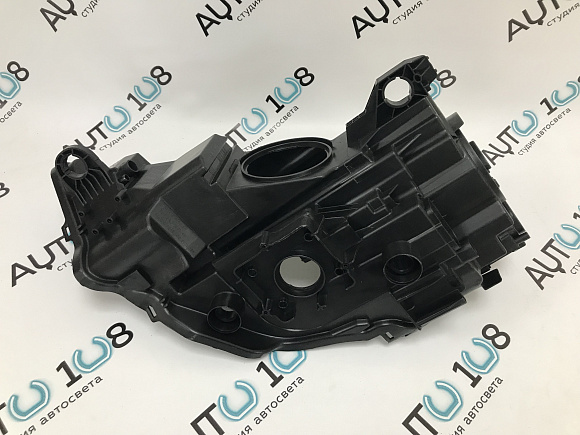 Корпус фары AUDI A3 8V (2016-2020) рестайлинг ксенон (правый) по выгодной цене