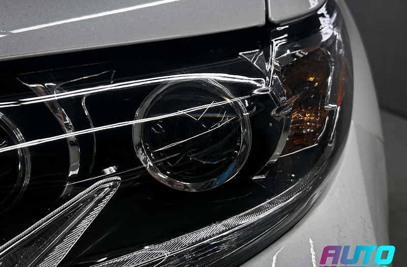 LEXUS · ES фото