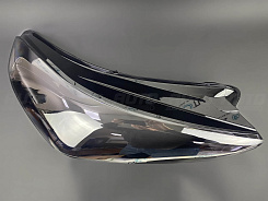 Стекло фары BMW X1 U11 / U12 (2022-н.в.) (правое)
