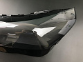 Стекло фары BMW 5 G60 (2023-н.в.) (левое) по выгодной цене