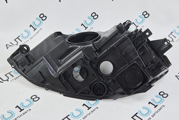 Корпус фары VOLKSWAGEN GOLF 7 (2012-2017) ксенон (правый) по выгодной цене