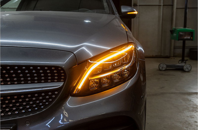 Ремонт поворотника Mercedes-Benz W205 рестайлинг — замена платы левой фары — после работ