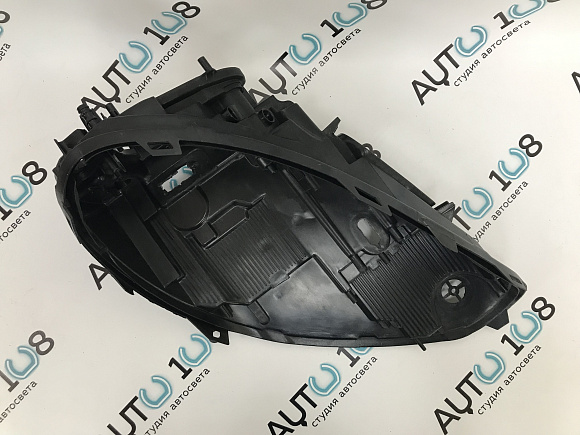 Корпус фары PORSCHE CAYENNE II 958 (2014-2018) рестайлинг ксенон с AFS (правый) по выгодной цене