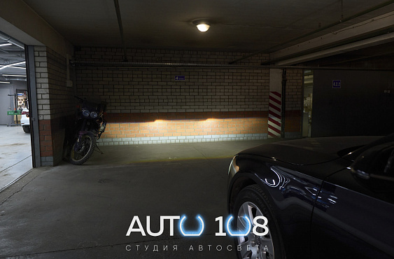AUDI A8 фото