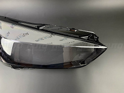 Стекло фары BMW 1 F40 (2019-2024) ХЕТЧБЭК (правое)