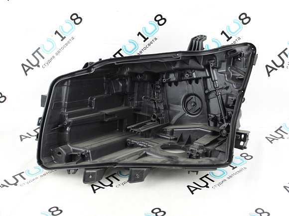 Корпус фары Lexus GX II (2019-2023) 2-й рестайлинг 3 линзы без внешнего корректора (левый) по выгодной цене