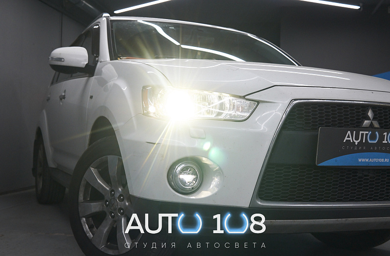 MITSUBISHI · OUTLANDER фото