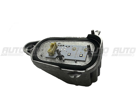 Блок светодиодного модуля AUDI Q5 (2012-2017) ДХО (DRL) (левый) 8R0941475B по выгодной цене