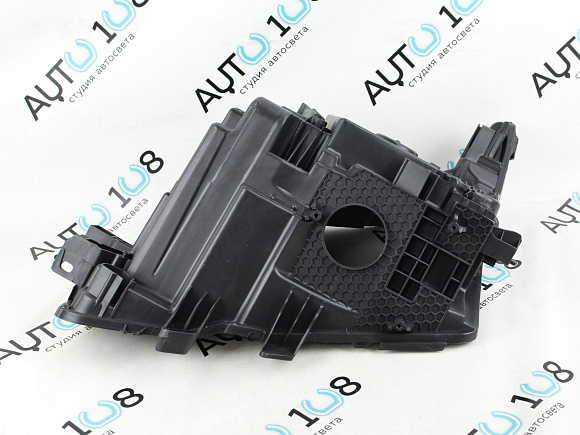 Корпус фары Lexus GX II (2019-2023) 2-й рестайлинг 3 линзы без внешнего корректора (правый) по выгодной цене