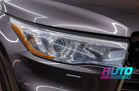 TOYOTA HIGHLANDER фото