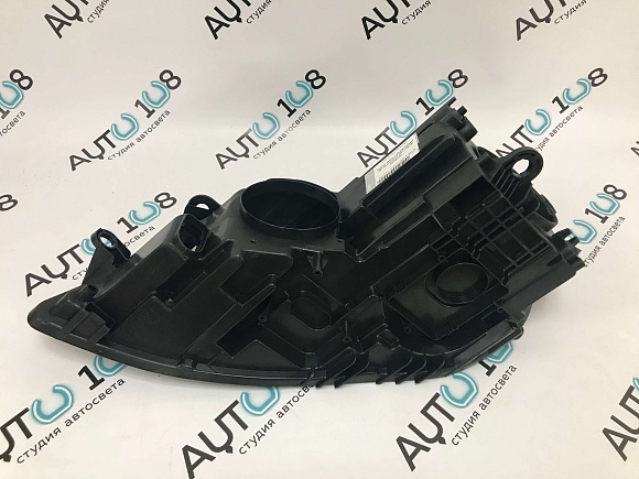 Корпус фары VOLKSWAGEN JETTA 6 (2011-2018) ксенон (правый) по выгодной цене