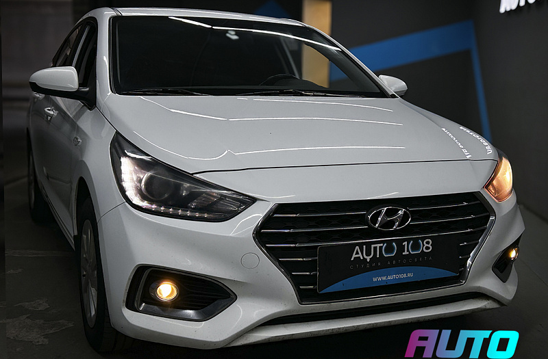 HYUNDAI · SOLARIS фото