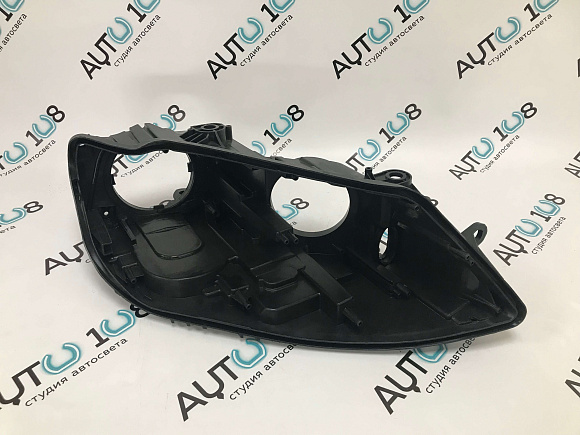 Корпус фары VOLKSWAGEN JETTA 6 (2011-2018) ксенон (правый) по выгодной цене