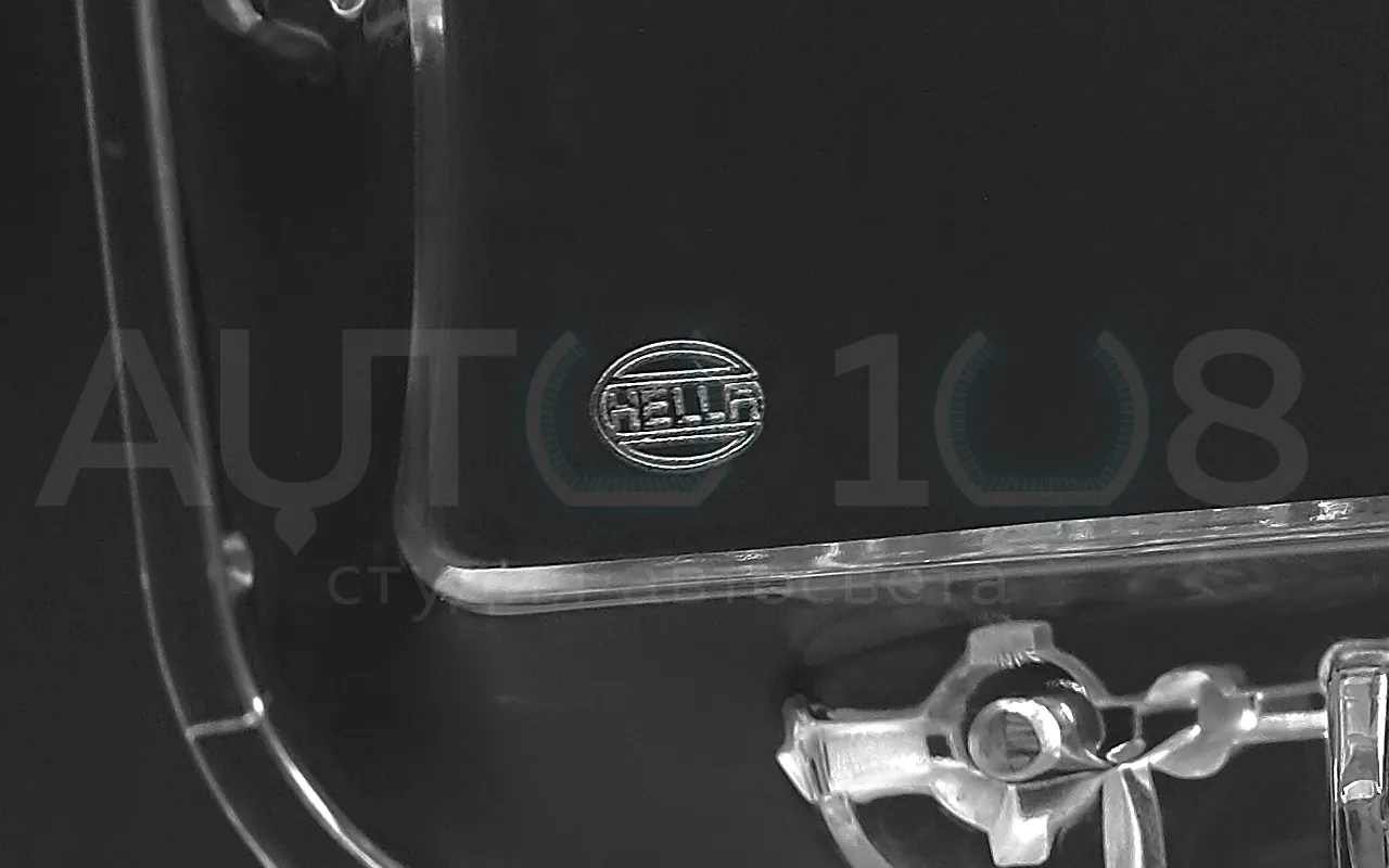Стекло фары BMW 3r F30 LED HELLA (2015-2019) рестайлинг (правое) Стекло фары BMW 3r F30 LED HELLA (2015-2019) рестайлинг (правое) по выгодной цене